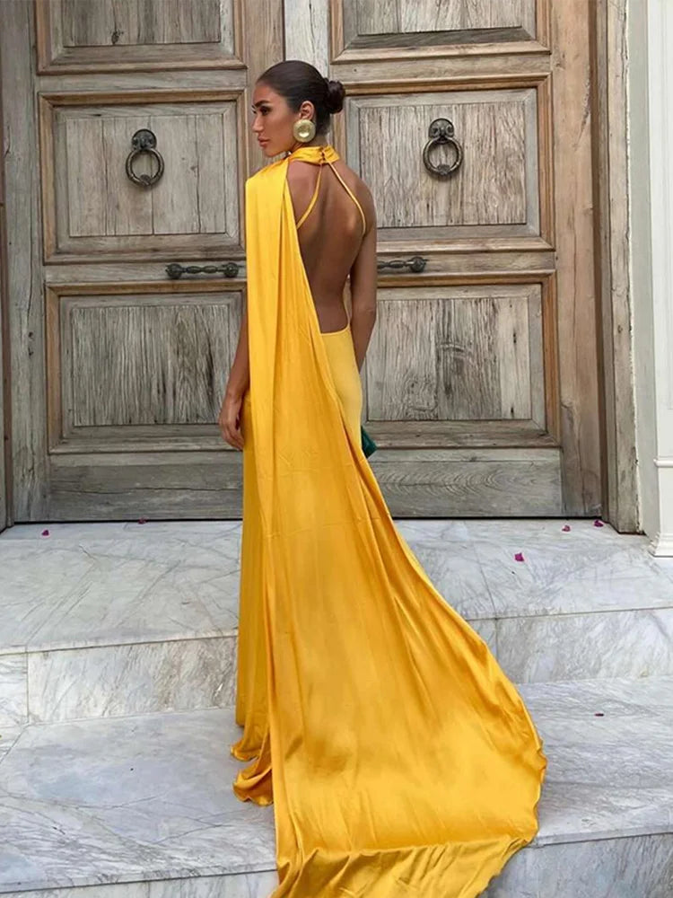 Robe Longue Élégante Femme – Unie avec Nœud, Dos Nu, Sans Manches, Épaules Dénudées – Style Halter, Coupe Cintrée – Nouvelle Collection Été 2025