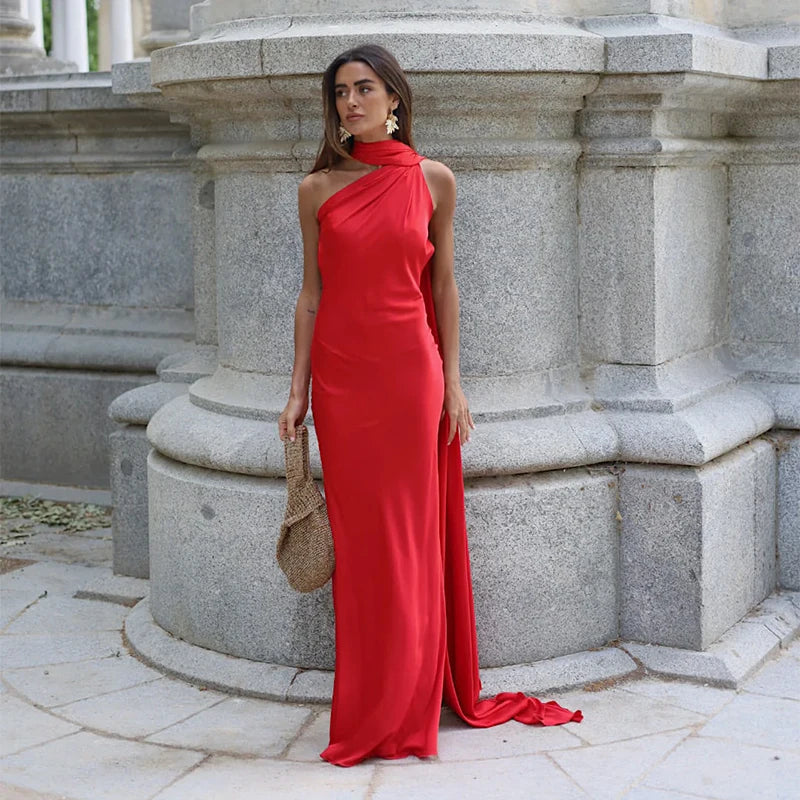 Robe Longue Élégante Femme – Unie avec Nœud, Dos Nu, Sans Manches, Épaules Dénudées – Style Halter, Coupe Cintrée – Nouvelle Collection Été 2025
